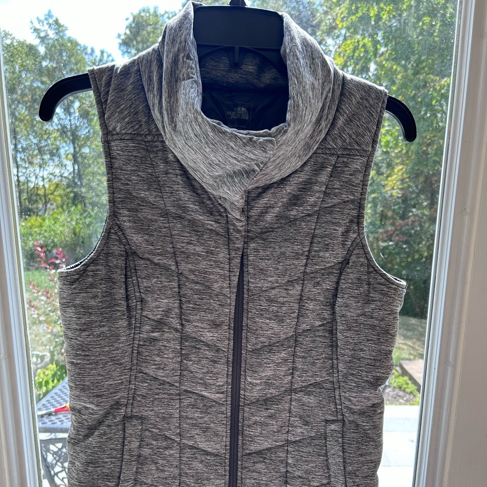 The North Face Women’s Vest -Dark Grey Marled color perfect condition Size Small